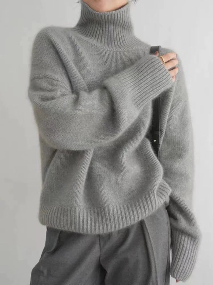 Alma – Pulover din Cashmere cu Guler Rulou