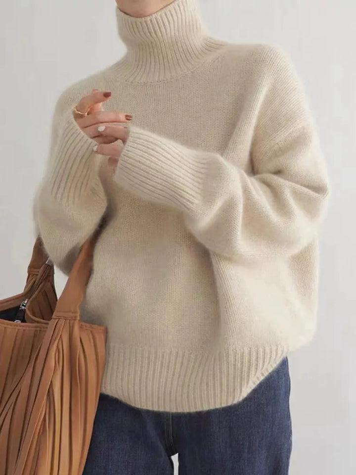 Alma – Pulover din Cashmere cu Guler Rulou