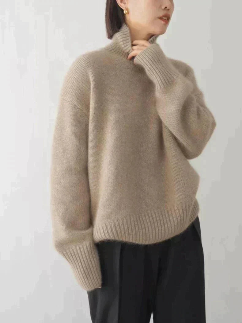 Alma – Pulover din Cashmere cu Guler Rulou