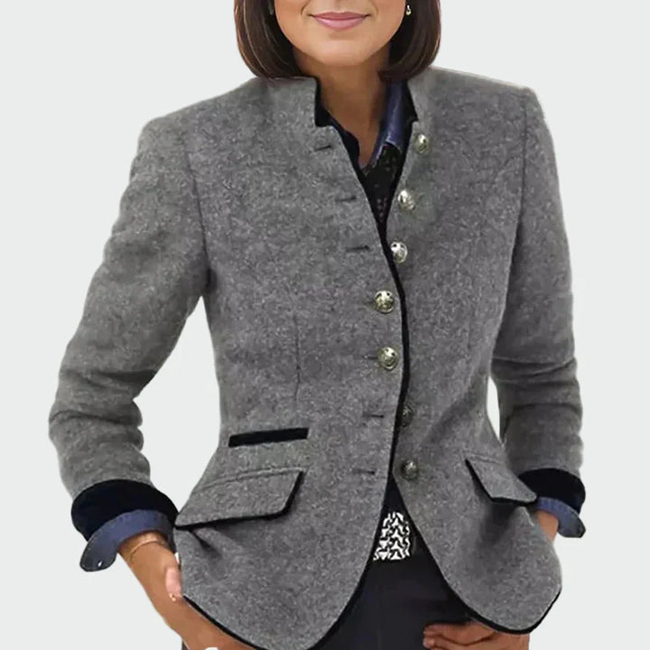 Jachetă elegantă scurtă cu buzunare